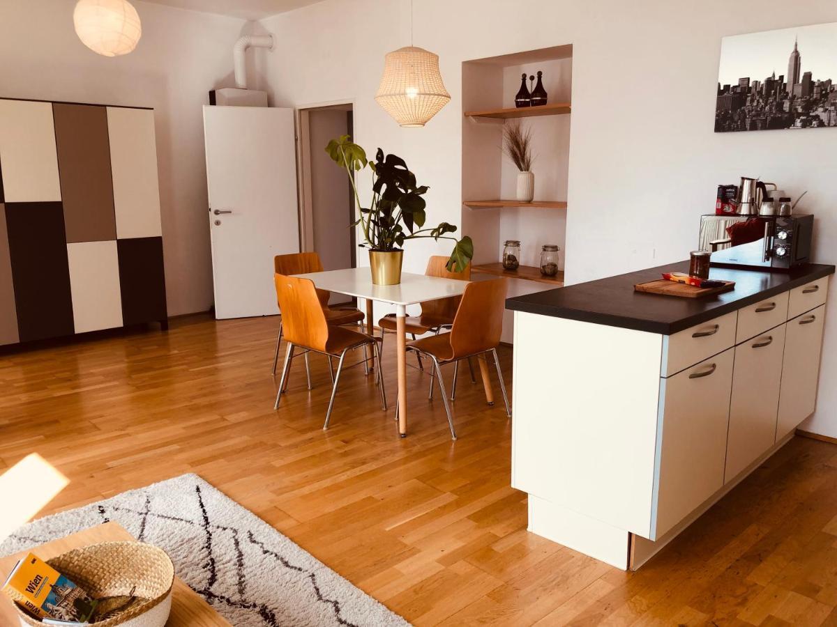 Helle 4 Zimmer Familien-Wohnung Mit Balkon! Schloss Schonbrunn In Gehdistanz 维也纳 外观 照片
